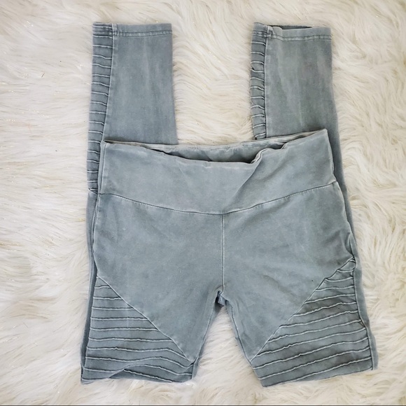 entro Pants - Entro gray moto leggings